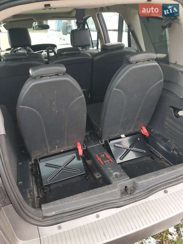 Минивэн Renault Grand Scenic 2007 в Ровно