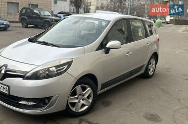 Renault Grand Scenic 2013