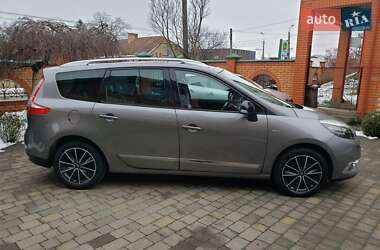 Минивэн Renault Grand Scenic 2013 в 