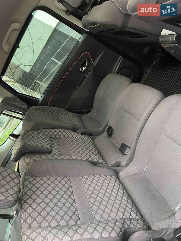 Мінівен Renault Grand Scenic 2011 в Теплодарі