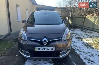 Renault Grand Scenic 2012