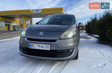 Renault Grand Scenic 2012