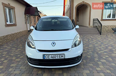 Renault Grand Scenic 2012