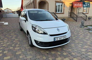 Минивэн Renault Grand Scenic 2012 в Новоселице