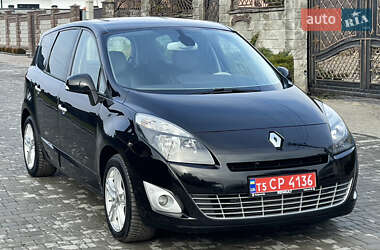 Renault Grand Scenic 2011