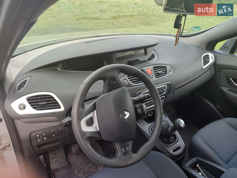Минивэн Renault Grand Scenic 2010 в Бердичеве