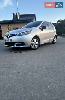 Минивэн Renault Grand Scenic 2012 в 