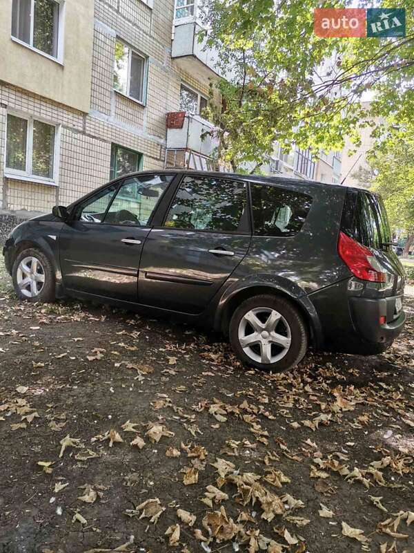 Renault Grand Scenic 2008