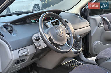 Минивэн Renault Grand Scenic 2006 в 