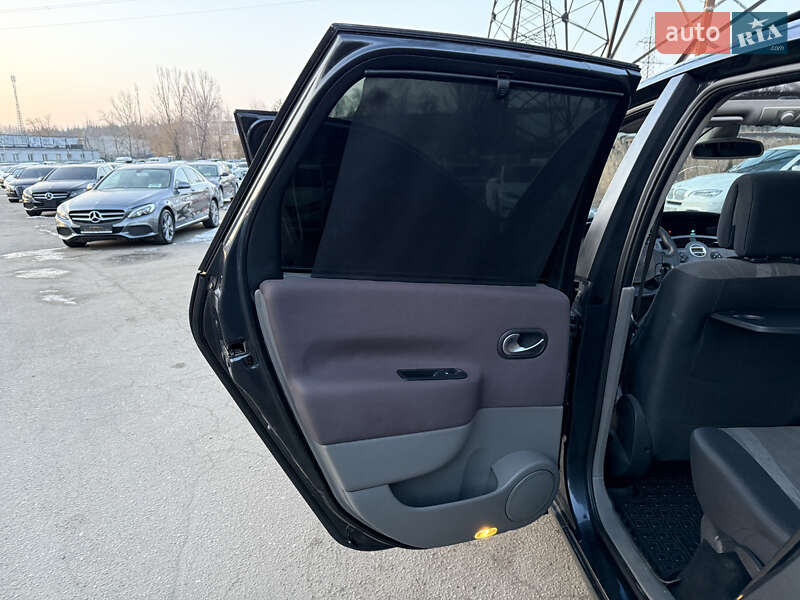 Минивэн Renault Grand Scenic 2006 в Харькове