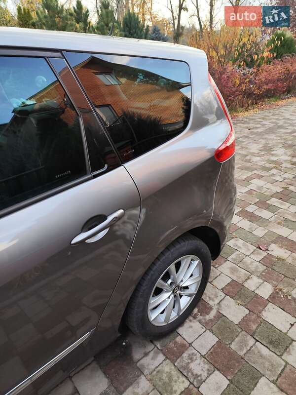 Минивэн Renault Grand Scenic 2016 в Полтаве