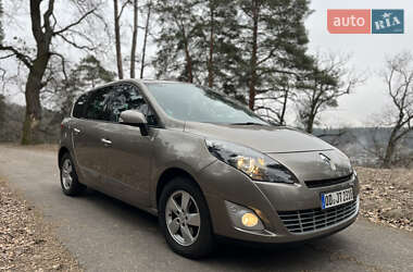 Renault Grand Scenic 2010