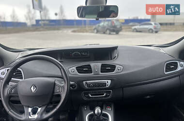 Минивэн Renault Grand Scenic 2015 в Ровно