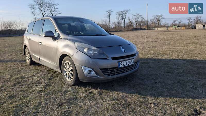 Мінівен Renault Grand Scenic 2010 в Дніпрі