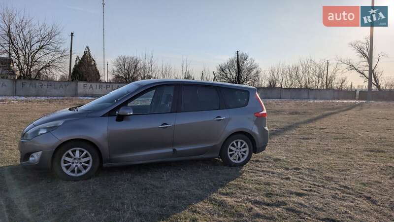 Мінівен Renault Grand Scenic 2010 в Дніпрі