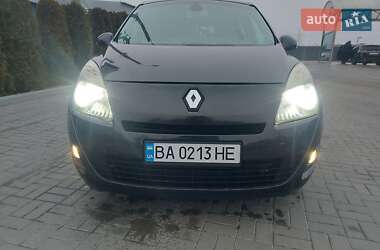 Минивэн Renault Grand Scenic 2010 в Кропивницком