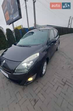 Renault Grand Scenic 2010