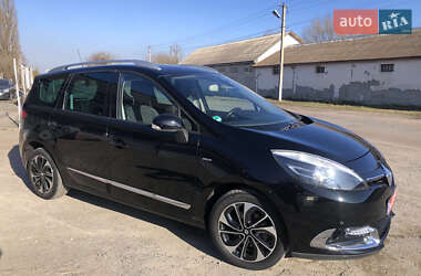 Renault Grand Scenic 2015