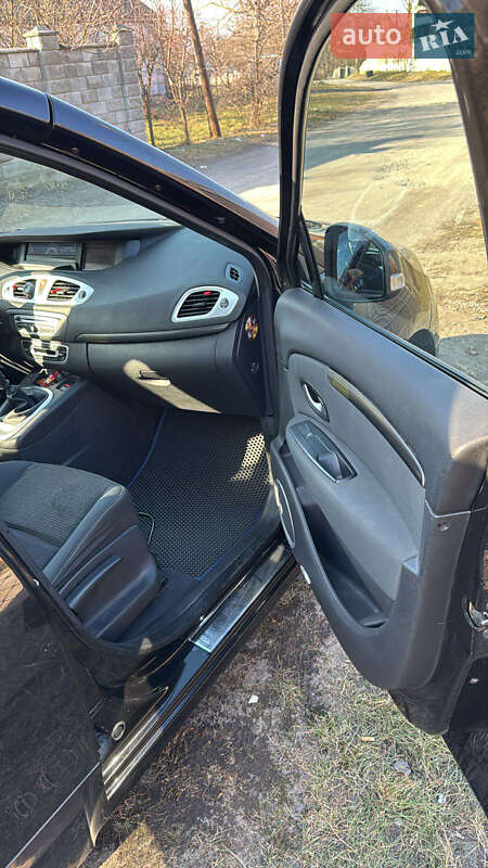 Минивэн Renault Grand Scenic 2009 в Ровно