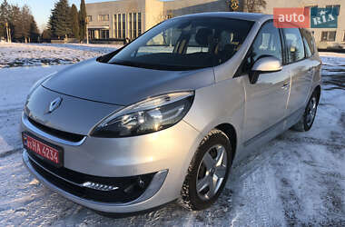 Renault Grand Scenic 2012