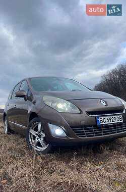 Renault Grand Scenic 2010