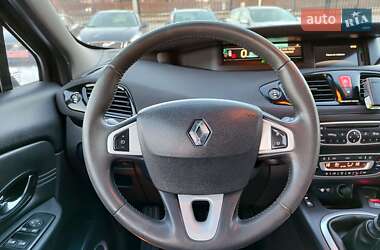 Минивэн Renault Grand Scenic 2011 в 