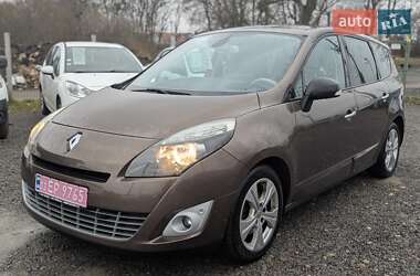 Renault Grand Scenic 2011