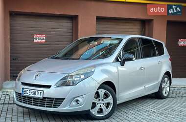 Renault Grand Scenic 2011