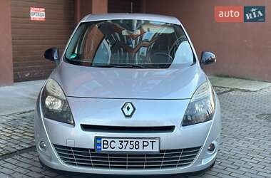 Мінівен Renault Grand Scenic 2011 в Стрию