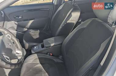 Минивэн Renault Grand Scenic 2012 в 