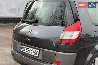Минивэн Renault Grand Scenic 2006 в 