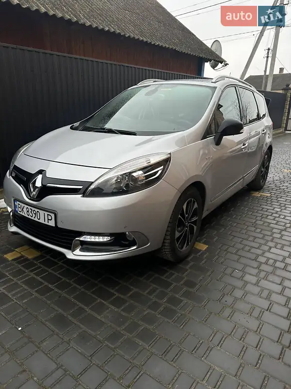 Renault Grand Scenic 2016