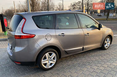 Минивэн Renault Grand Scenic 2011 в Кременчуге