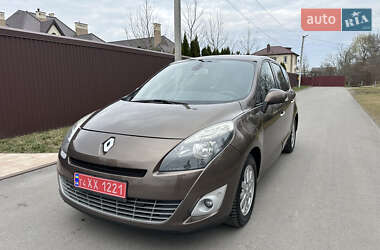 Renault Grand Scenic 2011