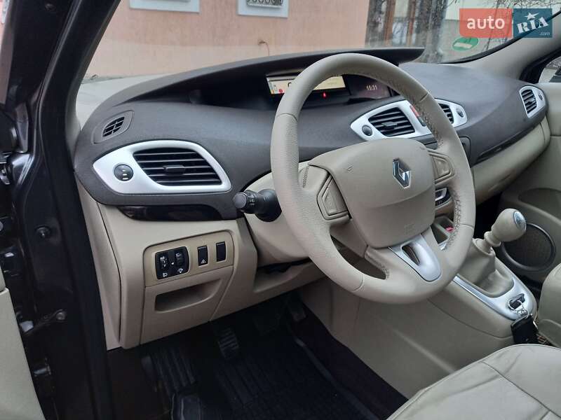 Минивэн Renault Grand Scenic 2009 в Львове