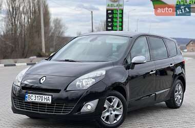 Renault Grand Scenic 2011