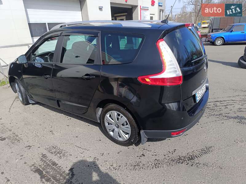 Минивэн Renault Grand Scenic 2015 в Одессе
