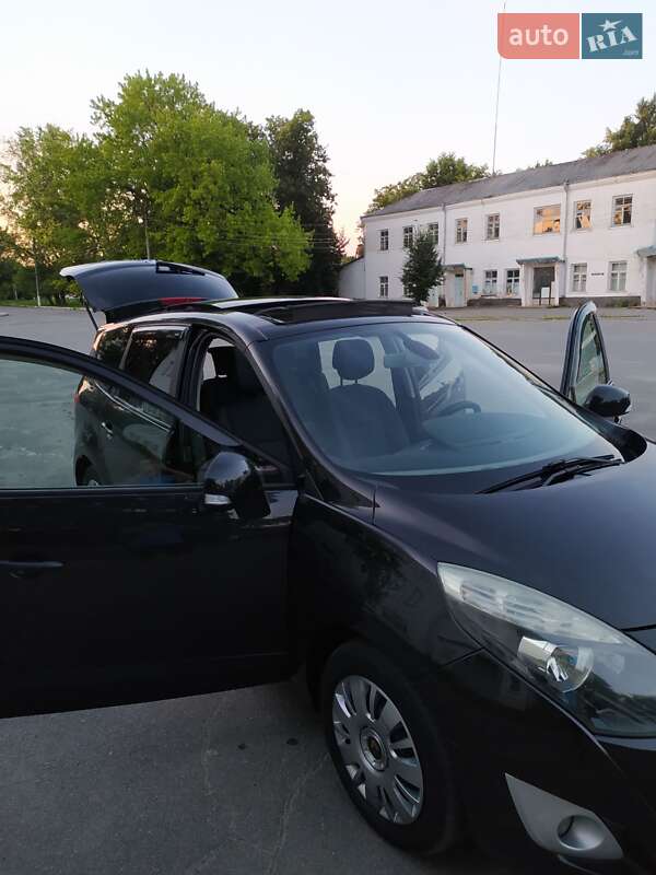 Мінівен Renault Grand Scenic 2010 в Городку