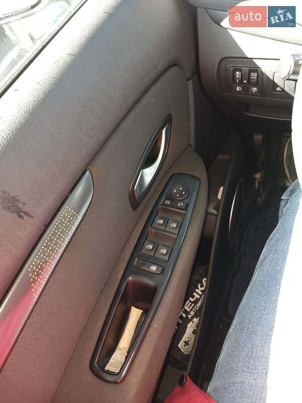 Мінівен Renault Grand Scenic 2010 в Хотині