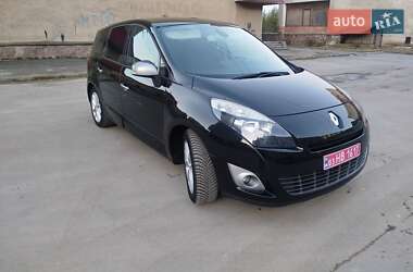 Мінівен Renault Grand Scenic 2011 в 