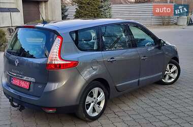 Мінівен Renault Grand Scenic 2012 в 
