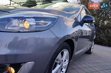 Мінівен Renault Grand Scenic 2012 в 
