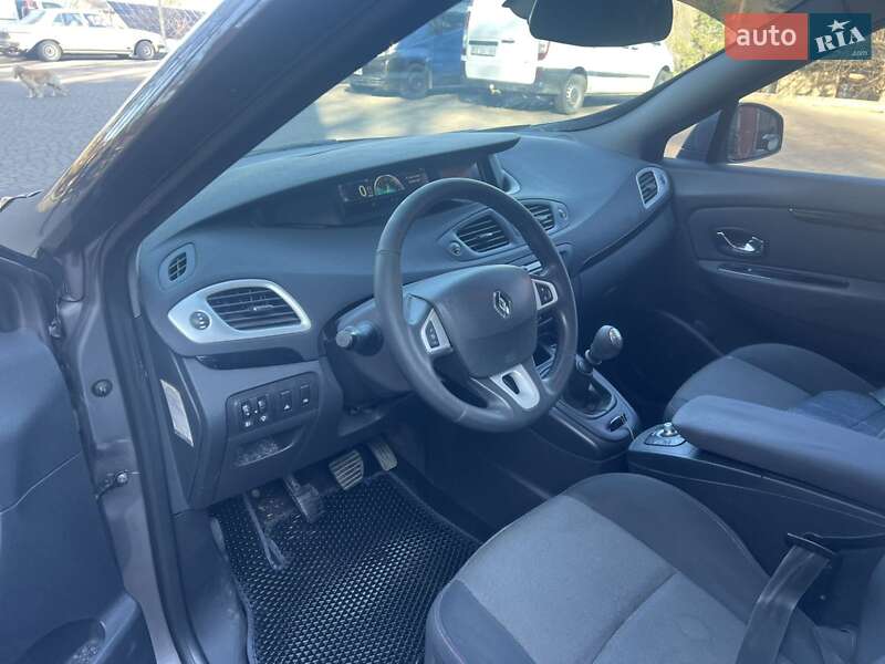 Минивэн Renault Grand Scenic 2012 в Черновцах