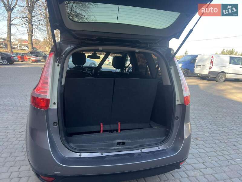 Минивэн Renault Grand Scenic 2012 в Черновцах