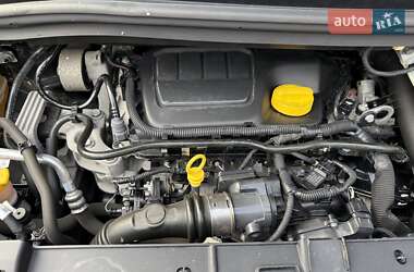 Мінівен Renault Grand Scenic 2015 в 