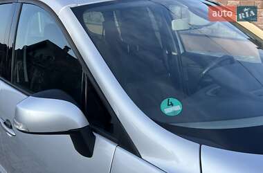 Минивэн Renault Grand Scenic 2009 в 