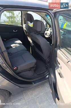 Минивэн Renault Grand Scenic 2010 в 