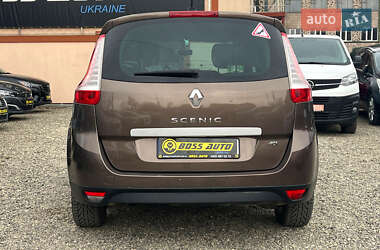 Минивэн Renault Grand Scenic 2011 в 