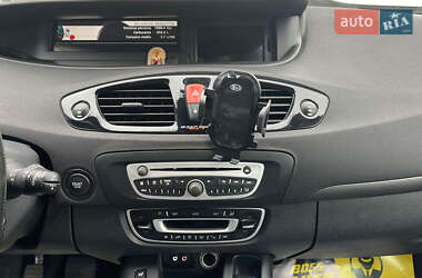 Минивэн Renault Grand Scenic 2011 в 