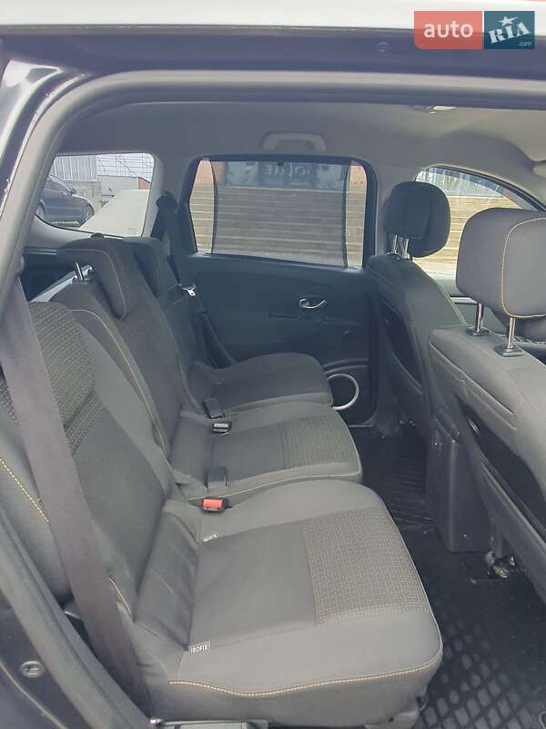 Минивэн Renault Grand Scenic 2010 в Снятине